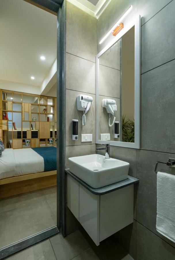 Iris Suites Бангалор Экстерьер фото